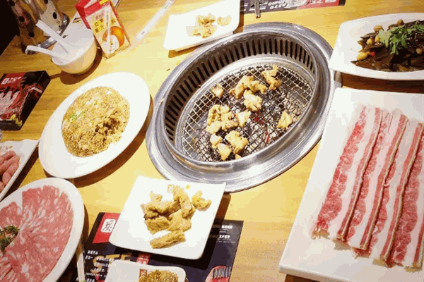 崔氏员碳烤肉加盟