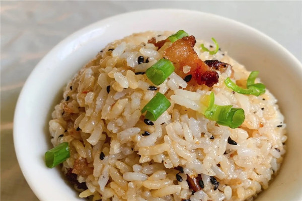 大宅猪油拌饭