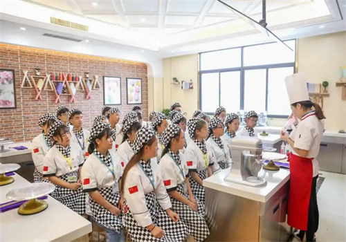 炫多餐饮培训
