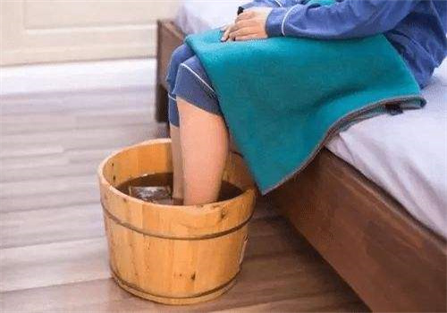 足笑堂9元泡脚养生馆