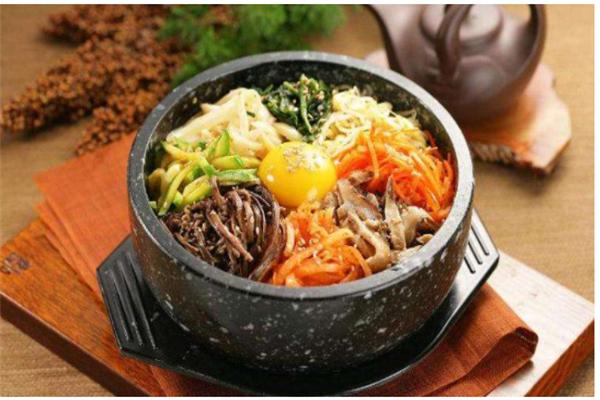 牛起来剁椒拌饭