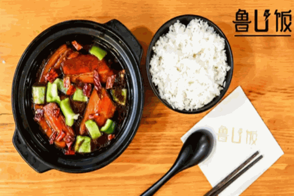 鲁U饭加盟