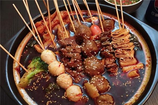 加米尔串串