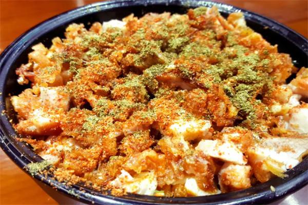 滴鸡脆皮鸡米饭加盟