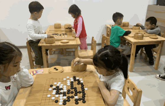 宇凰围棋怎么样？教育能力更胜一筹