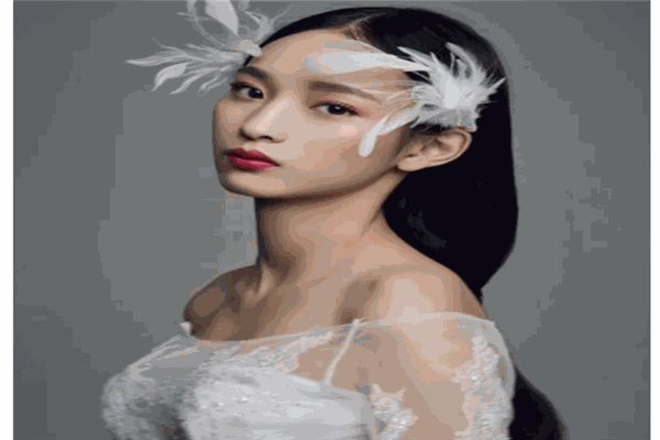 妍色化妆美甲培训