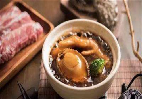宴品鲍鱼饭