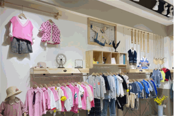 淘淘童装特价店加盟