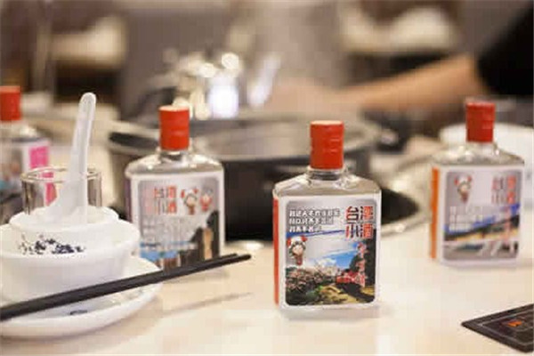 金厦露酒业加盟