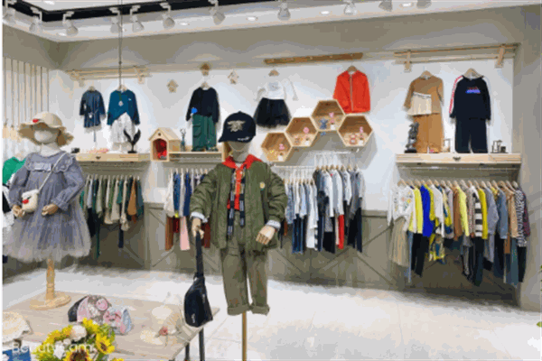 淘淘童装特价店加盟