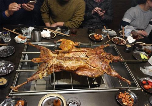 蒙羊之家涮肉内蒙古烤全羊