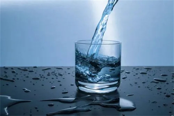 龙泉净水器
