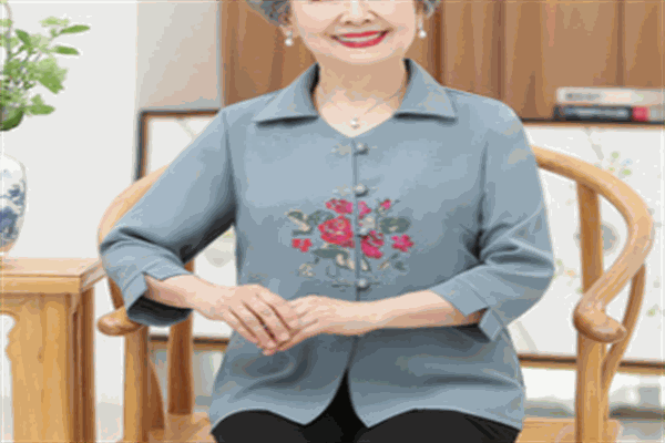 福太太中老年女装加盟