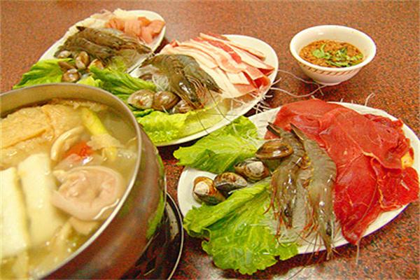 小贝壳海鲜自助火锅