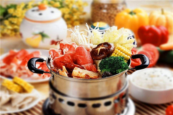 斑马斑马旋转串串小火锅
