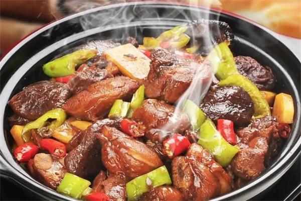 马氏黄焖鸡米饭
