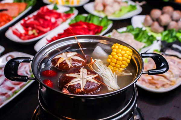 斑马斑马旋转串串小火锅