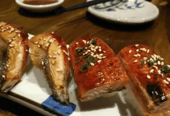 大雄回转寿司