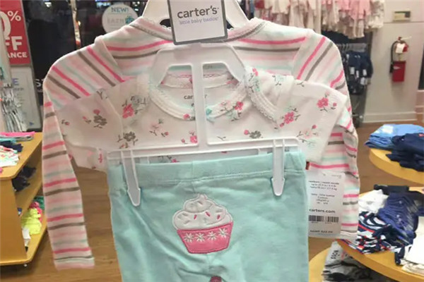 carters童装