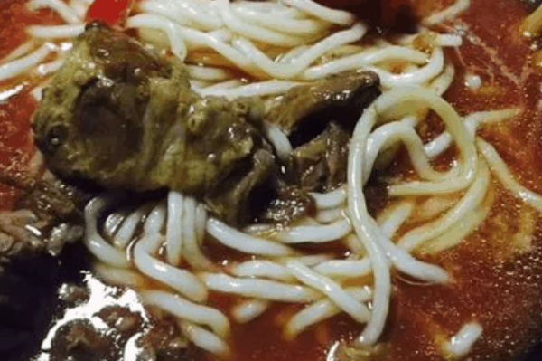 贯口老坛酸菜牛肉面