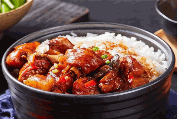 大富源黄焖鸡米饭