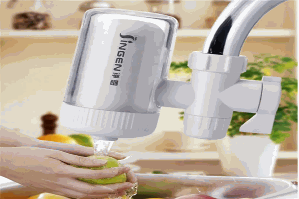 净碧泉净水器