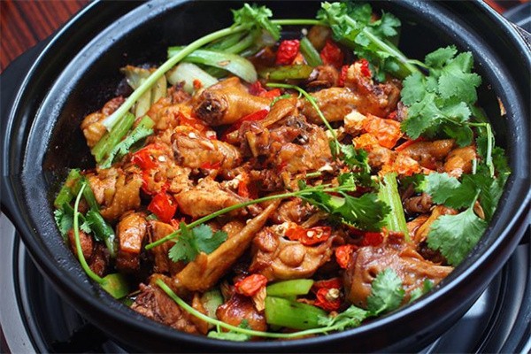 煲仔叔鸡煲