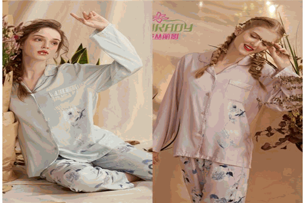 花丛丽影家居服