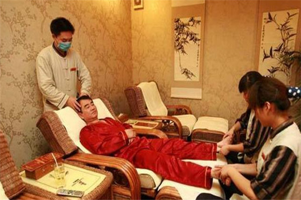 都仕雅阁男子美容加盟