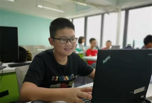 吉码少儿编程