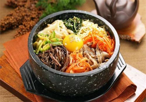 韩拾林石锅拌饭