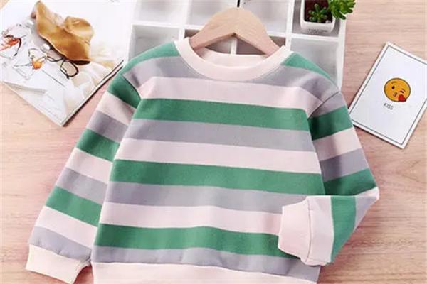 华恩小孩服装