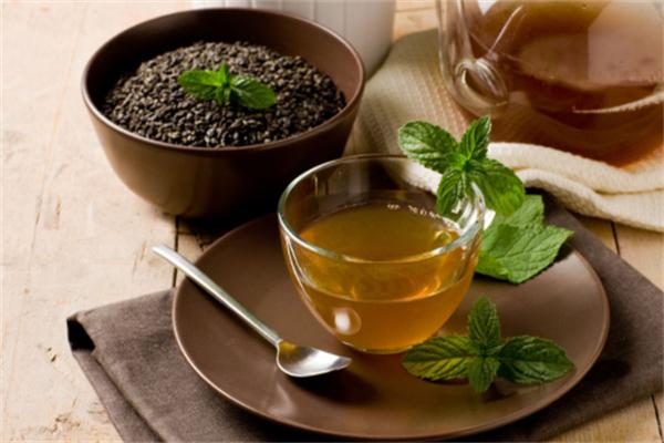 他的茶