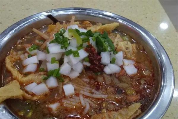 鼎钻螺蛳粉