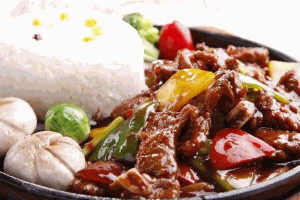 笨小炖牛肉饭加盟