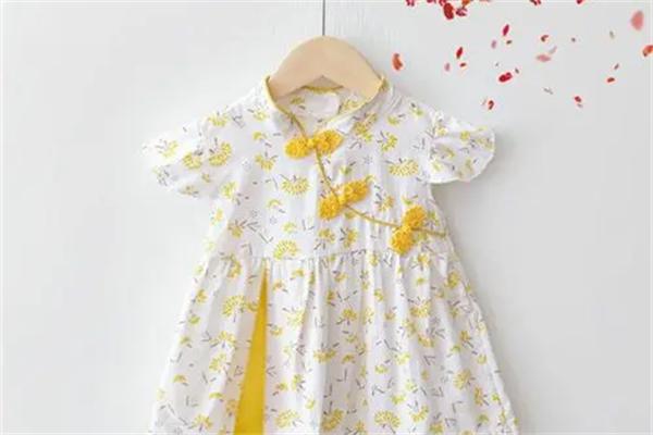 华恩小孩服装