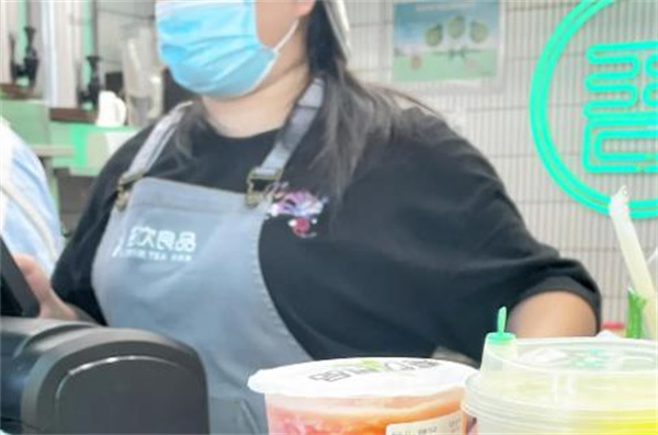 吾饮良品奶茶