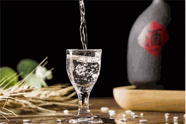 一线天白酒