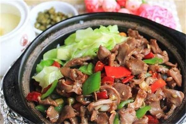 天下行功夫煲仔饭