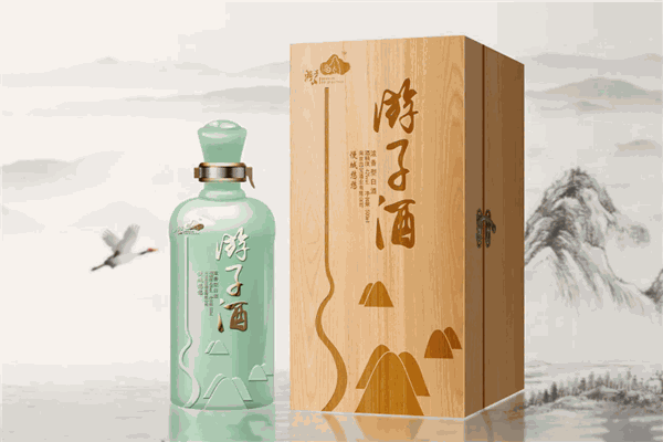澳达白酒