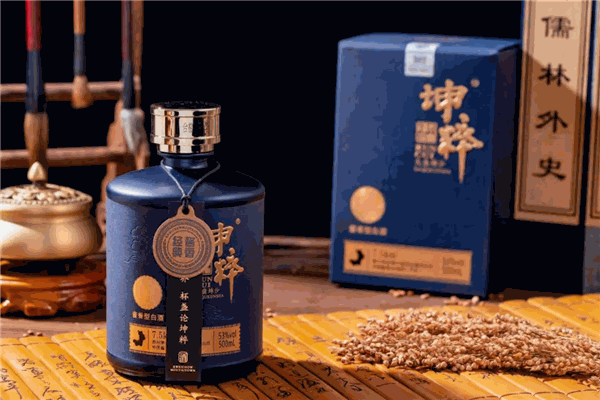 澳达白酒