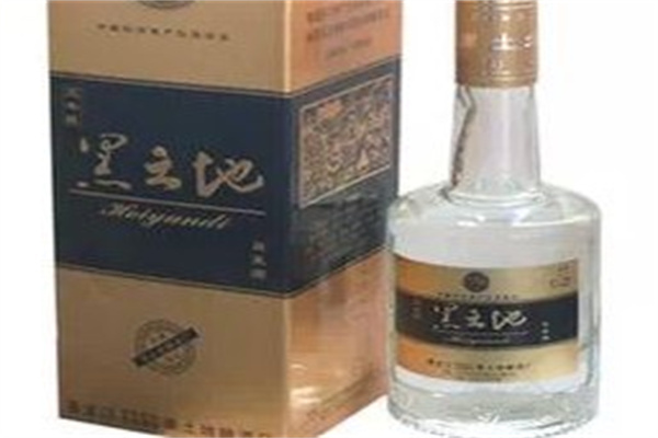 黑土地酒