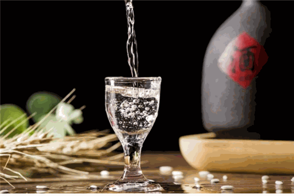 东北良田白酒