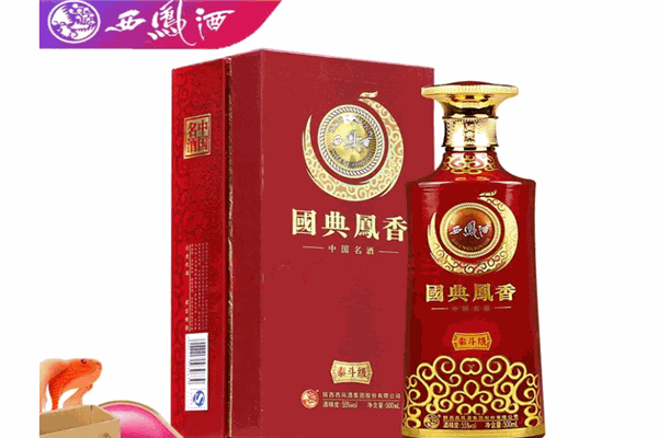 国典凤香白酒