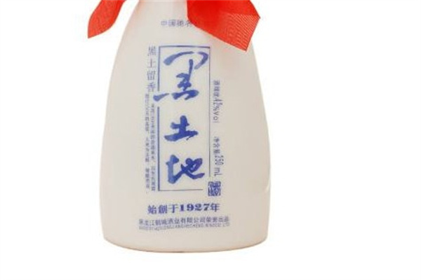 黑土地酒