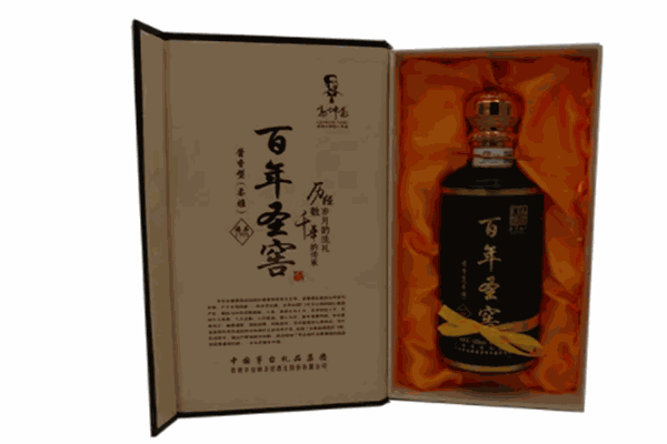 百年圣窖白酒
