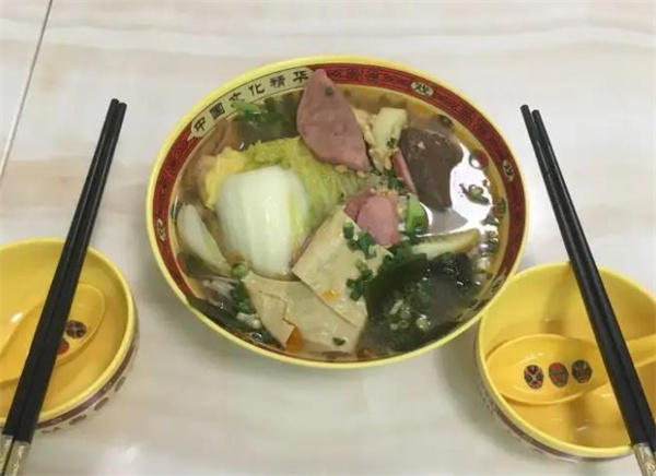 佰面汇麻辣烫