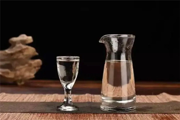 宫廷秘酒白酒