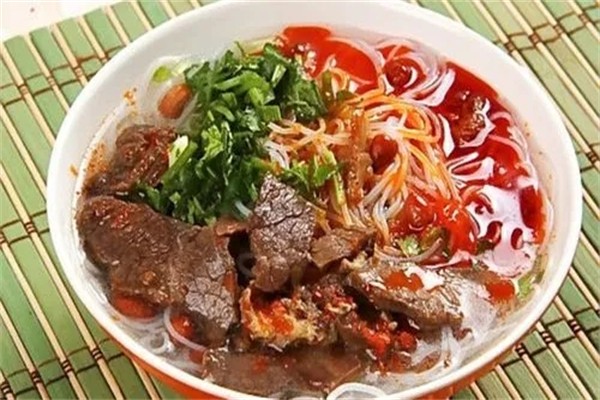 王记牛肉米线