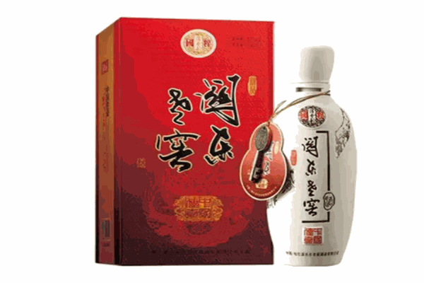 关东醇白酒